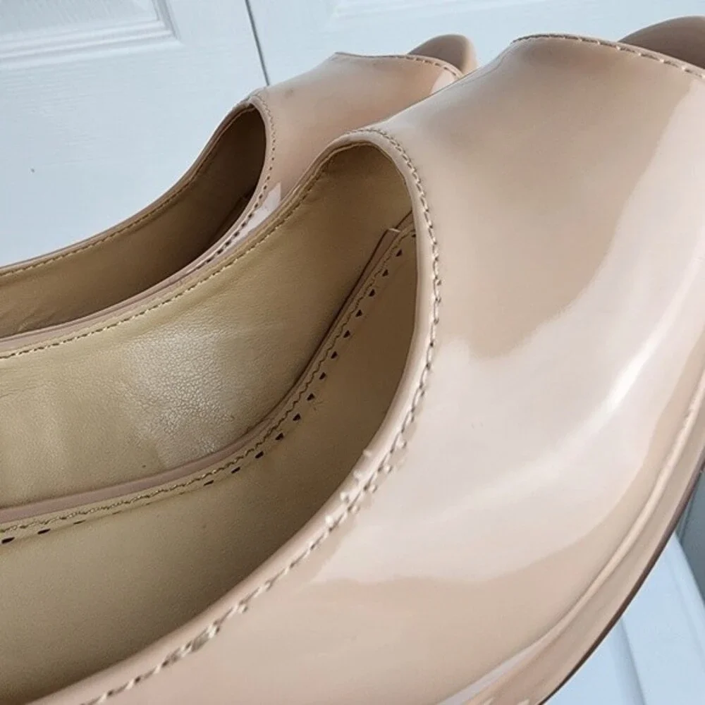 NIB Adrienne Vittadini Nude Peep Toe Pumps High Heel Shoes  Size 9.5